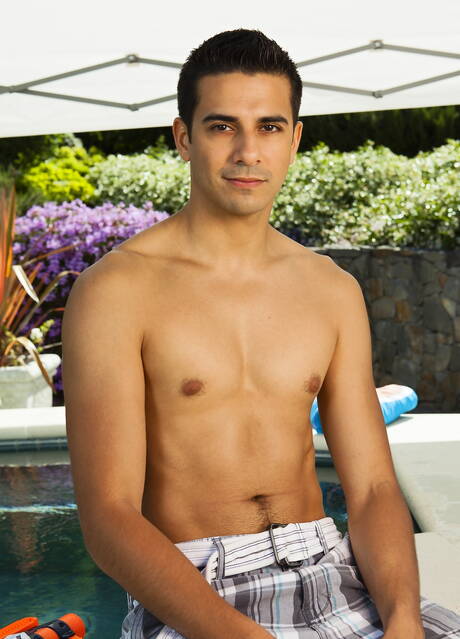 Hot american dudes beefy Campbell Stevens and stud Ray Diaz sucking and fucking each other in the pool