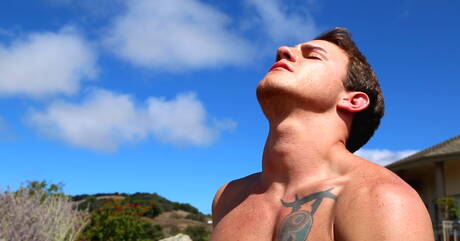 American strongman Conner Hastings jack off with toy outdoor