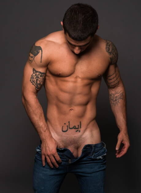 American well-built Billie Ramos and russian beefy Vadim Black jerk off dick outdoor