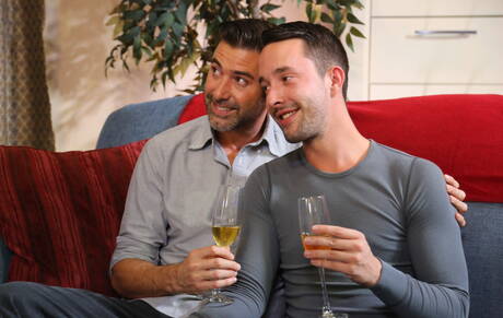 Pretty american boys strongman Isaac Hardy and superstud Justin Beal fuck ass after sucking cock