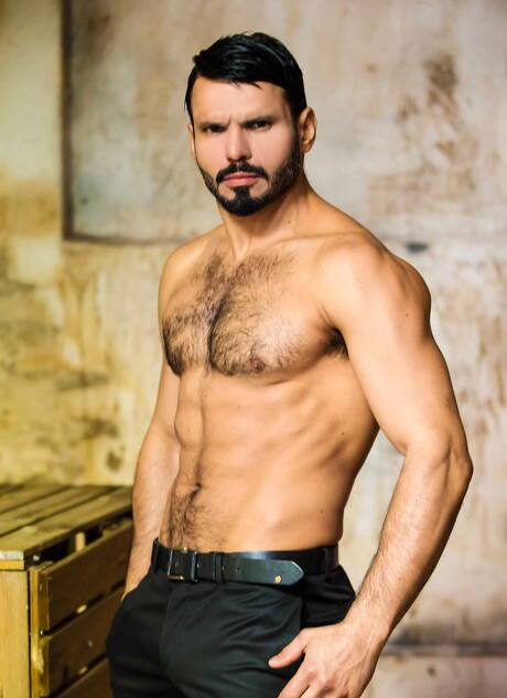 Venezuelan hairy stud Jean Franko and latin strong bull Pietro Duarte have anal sex