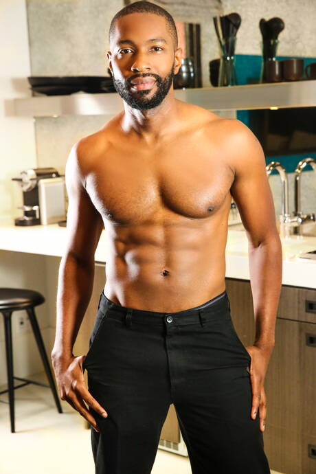 Two american guys hunky guy Lawrence Portland and husky guy Beaux Banks banged each other in the kitchen