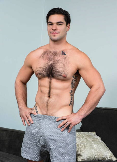 Connor, Aspen, Ashton, Jake in male gangbang