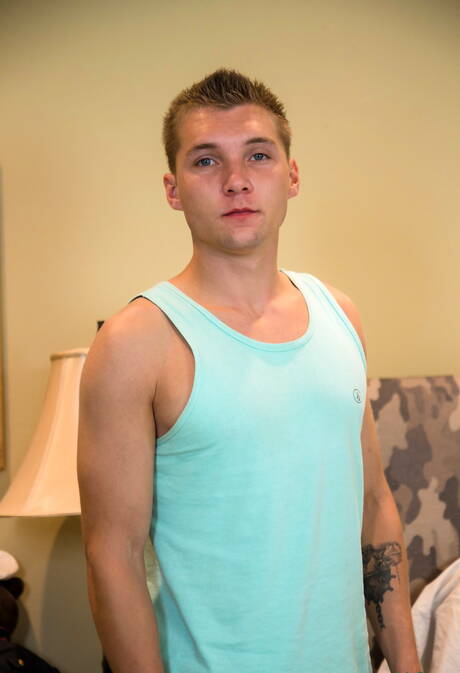 American stars young boy Ryan Jordan and muscular Elye Black fuck ass after sucking dick