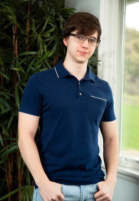 Horny buddies Dacotah Red, Zion Nicholas and Will Braun in interracial groupsex