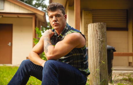 Nice american boys strongman Jj Knight and muscular Devin Franco fuck ass after sucking dick in bathroom