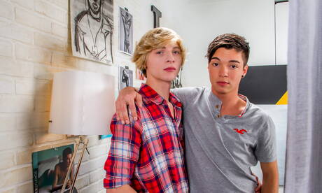 Naked Blonde Gay Pics