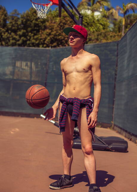 Naked Gay Solo Pics