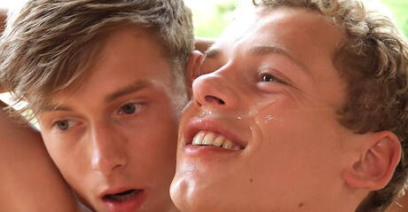 Helmut Huxley, Kevin Warhol and Jerome Exupery in threesome fuck action outdoor