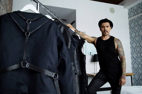 Nice american buddies hunky guy Boomer Banks and superstud Calvin Banks fuck after dick sucking