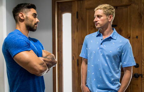 Horny guys Arad Winwin, Taylor Reign and Dakota Payne in hot groupsex