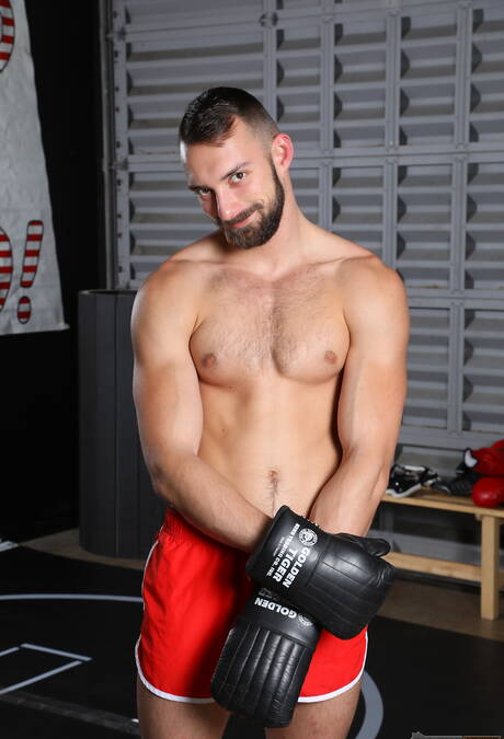 American bull Tristan Brazer and  Johnny B in hot anal sex