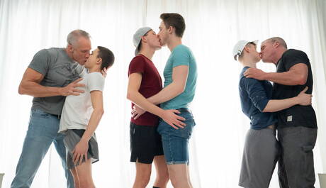 Lukas Stone, Dale Savage and Felix Maze in six guy fuck session