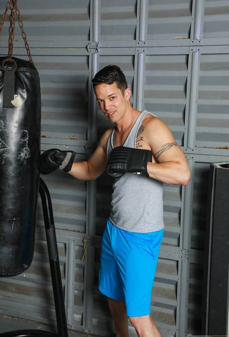 Chad Taylor and american tough guy Nic Sahara fuck ass after sucking