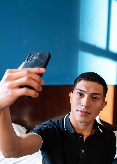 Beautiful boy Diego Diaz and twink Giorgio Angelo have a good sex