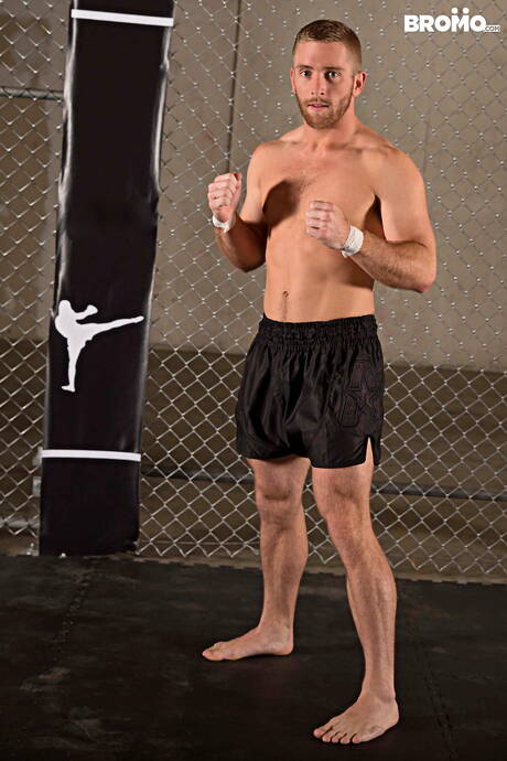 Nice american boys hunky guy Jordan Levine and superstud Scott Riley in hard anal sex