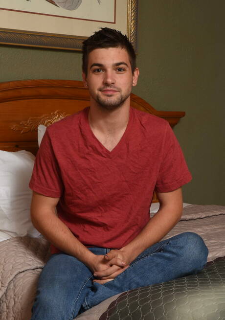 Two american dudes beefy Johnny Rapid and twink Alex Meyer in hot homosexual scene