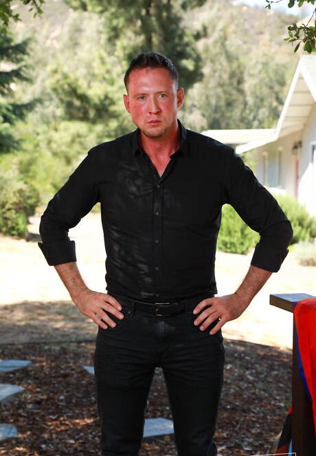 Nice american guys young boy Jordan Lake and tough guy Pierce Paris fuck after blowjob outdoor