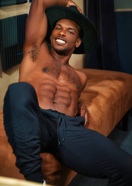 American stars muscular Michael Delray and superstud Adrian Hart have a hot interracial sex