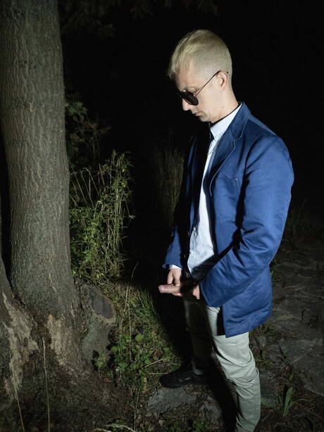 Czech hot twink Tom Bacan and beefcake Jakob De Lung in hot homosexual scene outdoor