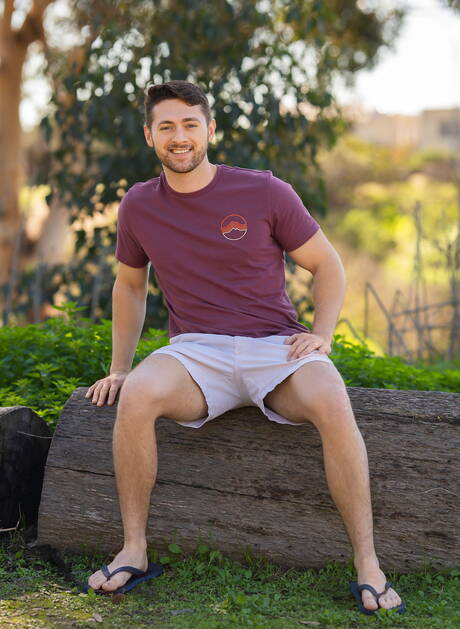 Hunky guy Lane and husky guy Levi posing naked outdoor