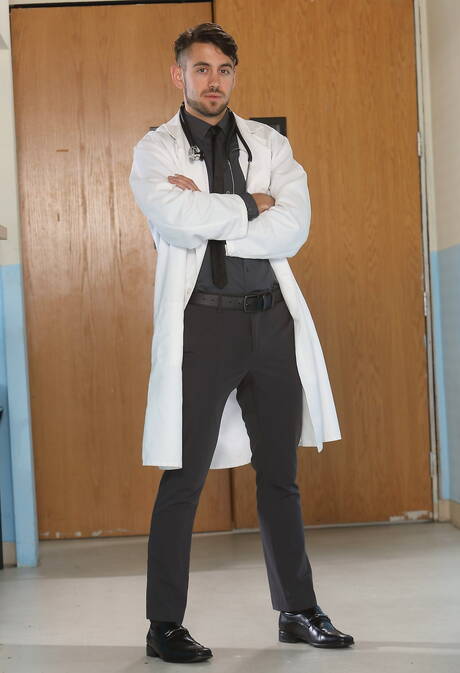 Hot friends Dante Colle, Draven Navarro and Brooke Paige in bisexual fuck