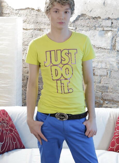 Young dude Adam Brooke and czech stud Chris Hollander have a hot sex