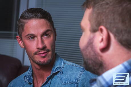 American hairy bear Colby Jansen and canadian strongman Skyy Knox fuck after dick sucking