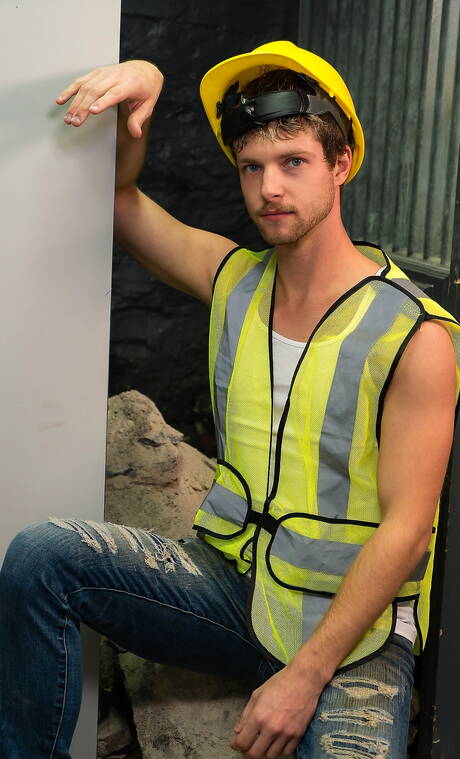 Canadian hot twink Benjamin Blue and well-built Colt Spence fuck ass after sucking cock