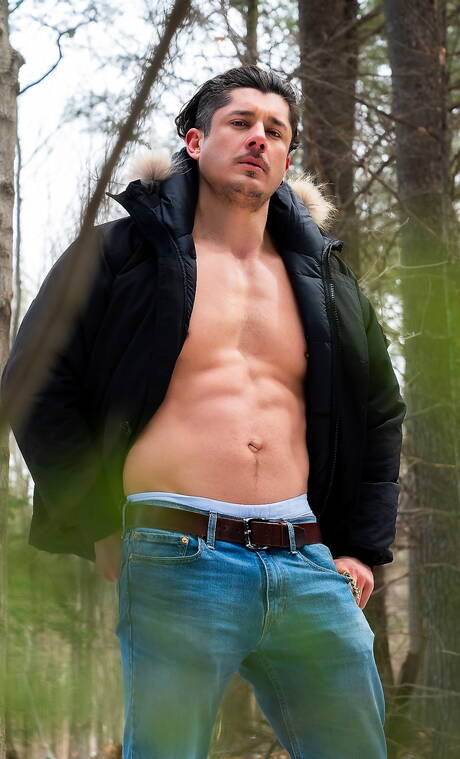 Canadian muscular Jack Kross and american hunky guy Rocky Vallarta drilling an ass outdoor