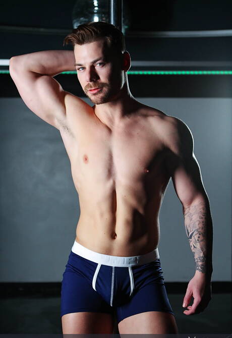 Dante, Igor Romani, Jack, Thyle in hot groupsex