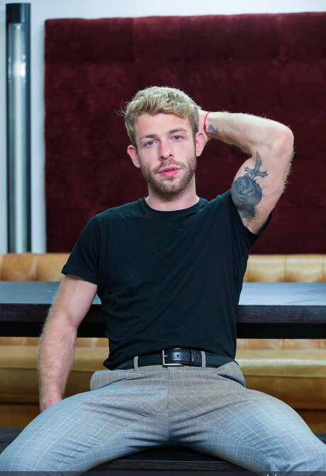 English hairy stud Gabriel Phoenix and scottish hunky guy Jp Dubois drilling an ass