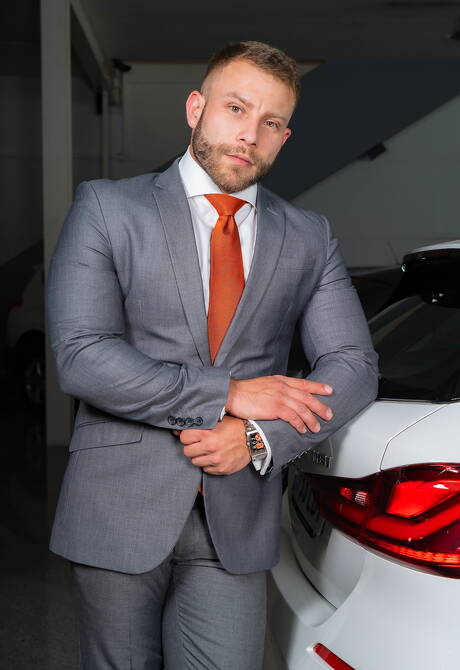 Spanish muscular Diego Reyes and portuguese mature bear Sir Peter fuck ass after sucking