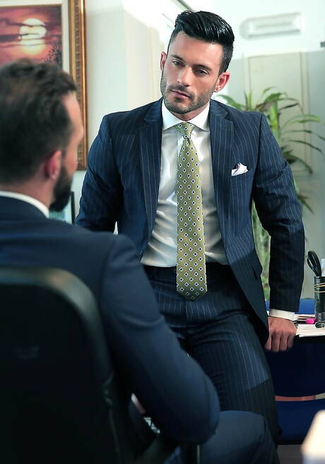 Brazilian mature bear Andy Onassis and brazilian beefy Andy Star drilling an ass