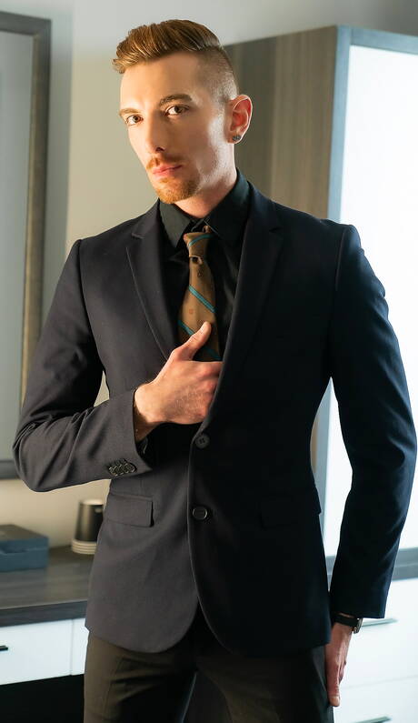 Superstud King Heart playing with cock