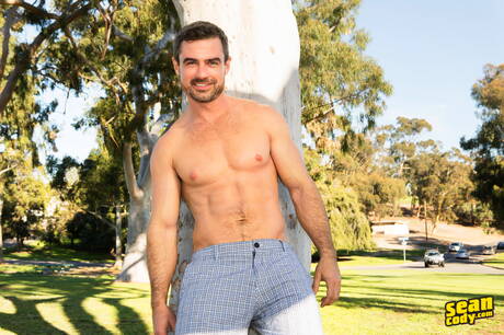 Muscular Daniel and american beefy Jake Porter fuck ass after blowjob outside