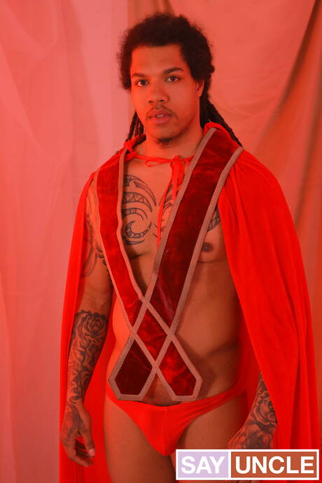 British hunky guy Michael Boston and black strongman Floyd Johnson fuck after  interracial blowjob