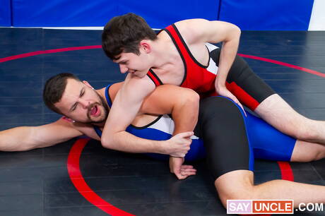 Gay Wrestling Pics