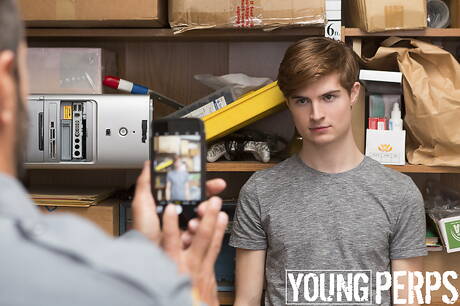 American pornstars young Travis Berkley and gay bear Vinnie Stefano fuck ass after sucking cock