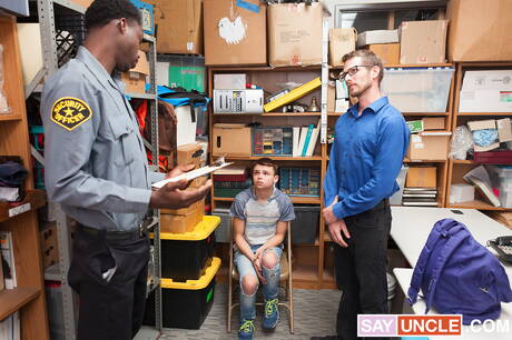 Alex Killian, Austin Xanders and Drake Magnum in hot interracial threesome anal sex