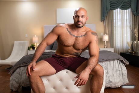 Sexy guys Cristiano, Nick Cranston and Greg Dixxon have a good threesome sex in hot shower