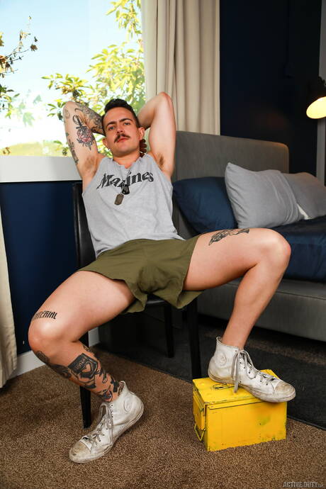 Hunky guy Guido and beefy Andrew Delta in hot homosexual action