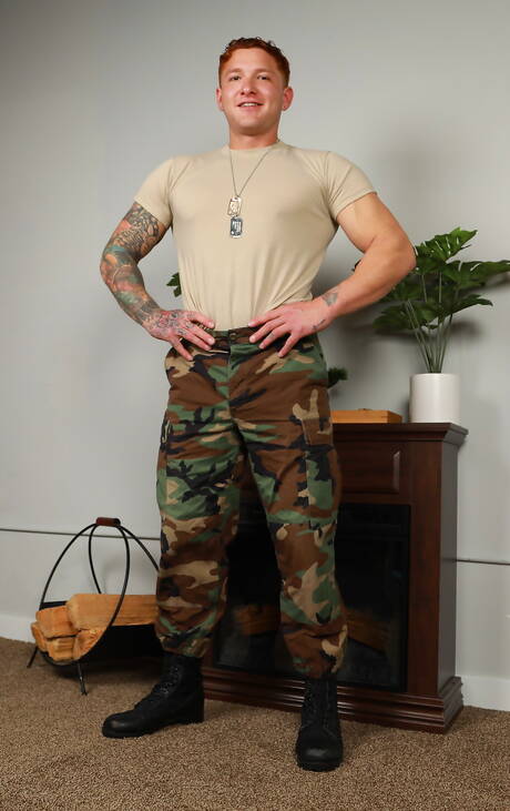 Famous americans, strong bull Blain Oconnor and strong bull Jeremiah Cruze fuck ass after sucking cock