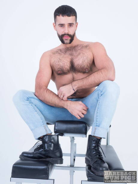 French hot bear Teddy Torres posing naked