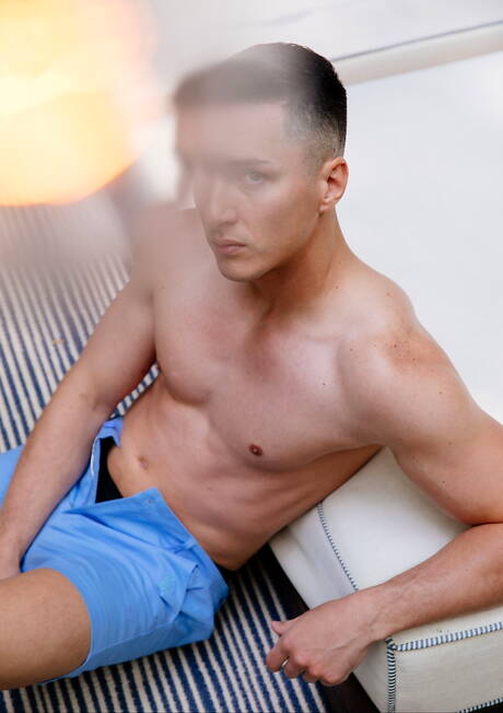 Hot american boys strongman Travis Stevens and beefcake Tristan Hunter sucking and fucking each other outside