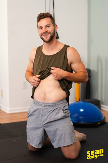 Sexy guys Brysen, Robbie and Matthew Ellis in hot 3some ass fuck action