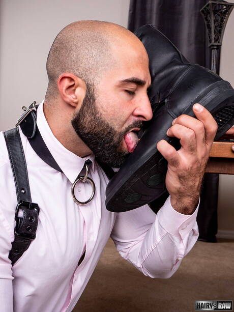 Pretty american guys gorgeous guy Atlas Grant and sensual boy Saul Leinad fuck ass after sucking cock