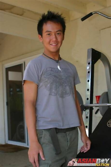 Asian muscular Kai Hung posing nude outdoor