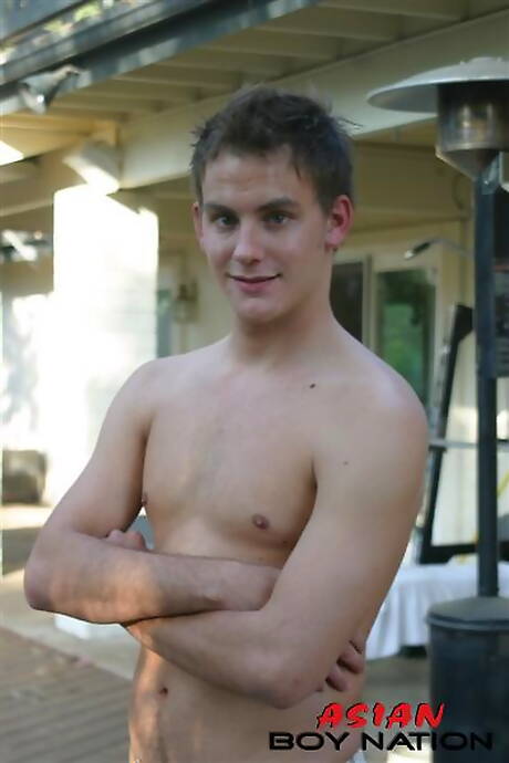 Superstud Cooper Fullert and beefy Pradit Flowers in blowjob scene outdoor