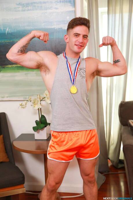 Nice american guys beefcake Trevor Brooks and beefcake Andrew Delta have a hot sex